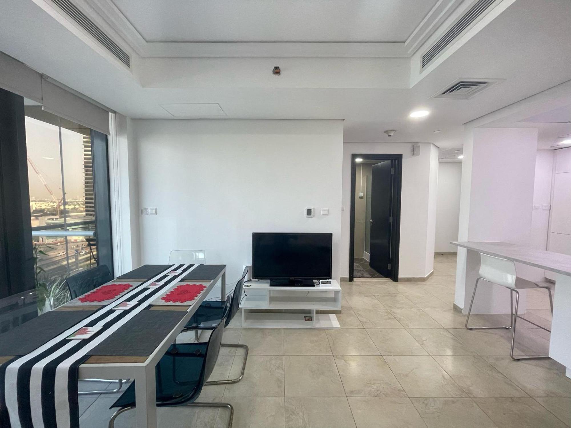 Goldcrest Views 2 - 2br In Jlt - Allsopp & Allsopp Dubai